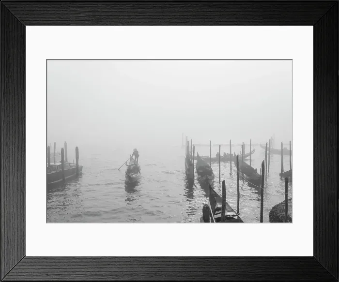 Framed Print : Gondolas on the Bacino di San Marco with the Church of San Giorgio Maggiore, Venice, Veneto, Italy