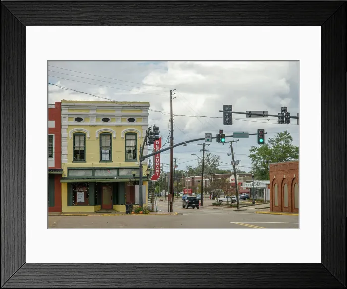 Framed Print : USA, Deep South, Mississippi, Canton, Natchez Trace, Canton town square Framed Print : USA, Deep South, Mississippi, Canton, Natchez Trace, Canton town square