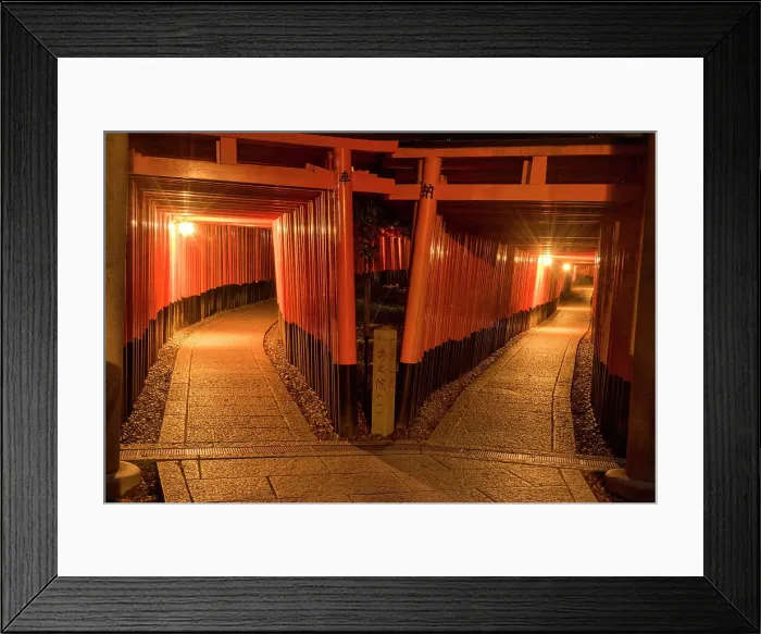 Framed Print : Torii gates at Fushimi Inari shrine, Kyoto, Japan Framed Print : Torii gates at Fushimi Inari shrine, Kyoto, Japan