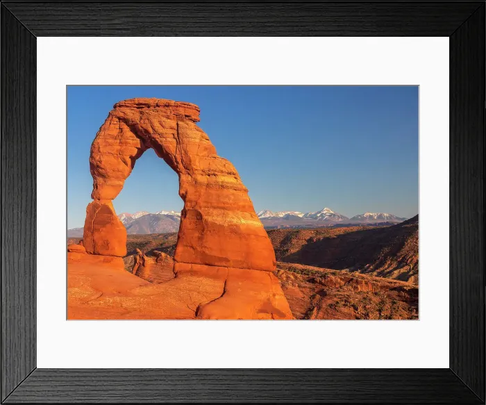 Framed Print : USA, Utah, majestic Delicate Arch rock formation at sunset in the Arches National Park Framed Print : USA, Utah, majestic Delicate Arch rock formation at sunset in the Arches National Park