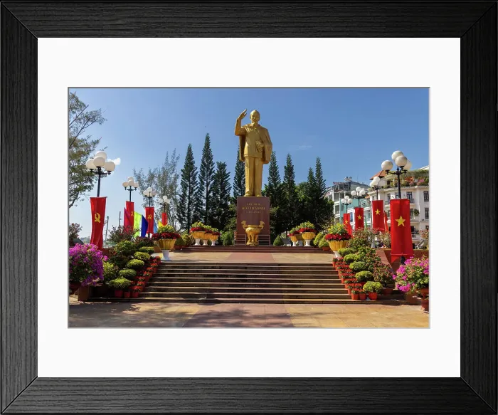 Framed Print : Vietnam, Mekong delta, Can Tho, Ninh Kieu, Ho Chi Minh monument during the Tet festival Framed Print : Vietnam, Mekong delta, Can Tho, Ninh Kieu, Ho Chi Minh monument during the Tet festival