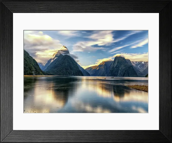 Framed Print : Milford Sound, South Island, New Zealand