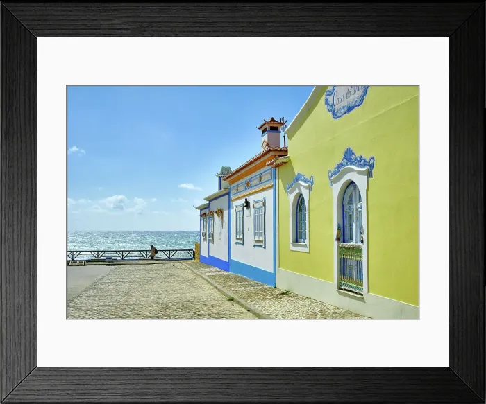 Framed Print : The Atlantic Ocean and Ericeira, Portugal (MR) Framed Print : The Atlantic Ocean and Ericeira, Portugal (MR)