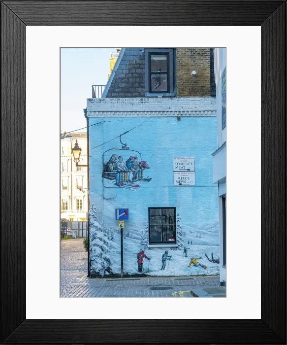 Framed Print : Wall art, Kensington, London, England, UK Framed Print : Wall art, Kensington, London, England, UK