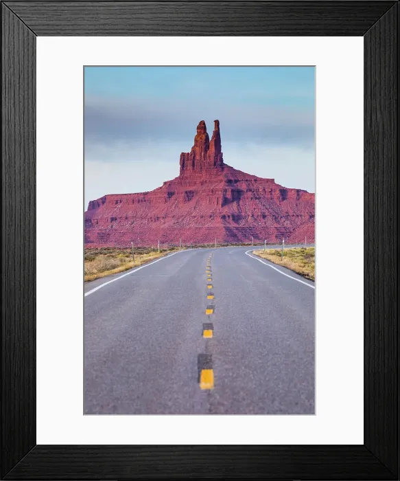 Framed Print : Monument Valley from Route 163, Utah, USA