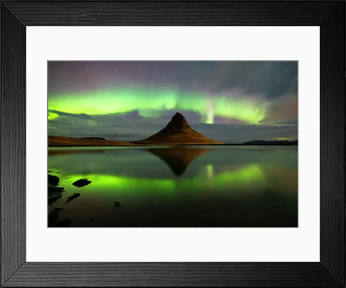 Framed Print : Northern lights at Kirkjufell, Grundafjordur, Snaefellsnes peninsula, Vesturland region, Iceland Framed Print : Northern lights at Kirkjufell, Grundafjordur, Snaefellsnes peninsula, Vesturland region, Iceland