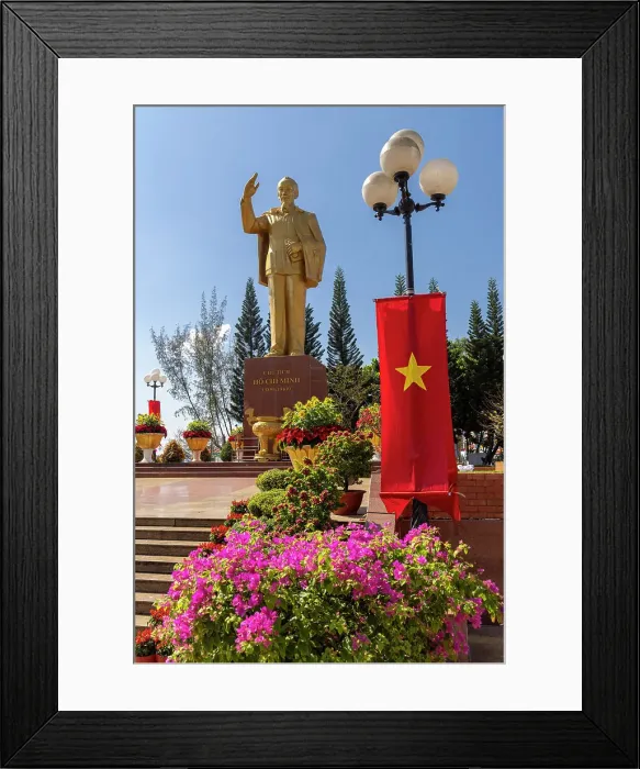 Framed Print : Vietnam, Mekong delta, Can Tho, Ninh Kieu, Ho Chi Minh monument during the Tet festival Framed Print : Vietnam, Mekong delta, Can Tho, Ninh Kieu, Ho Chi Minh monument during the Tet festival