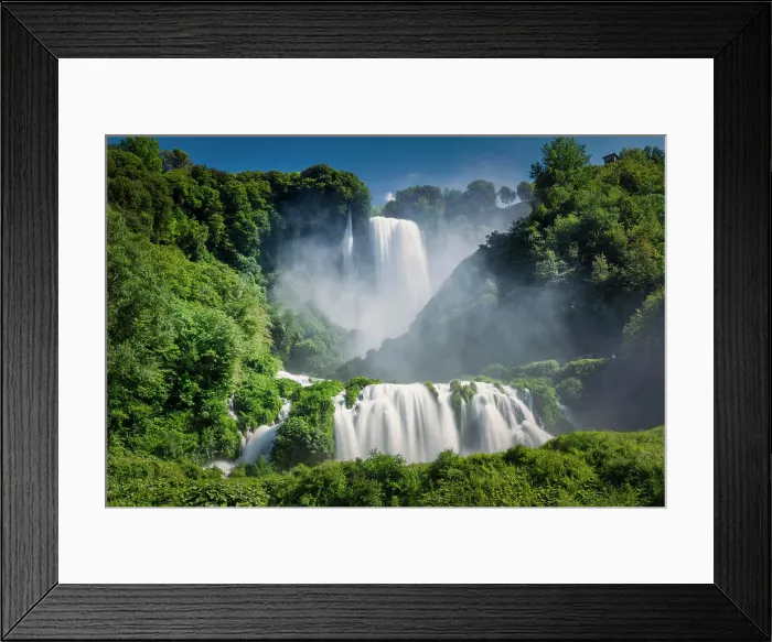 Framed Print : Marmore Falls (Cascata delle Marmore), Terni, Umbria, Italy Framed Print : Marmore Falls (Cascata delle Marmore), Terni, Umbria, Italy