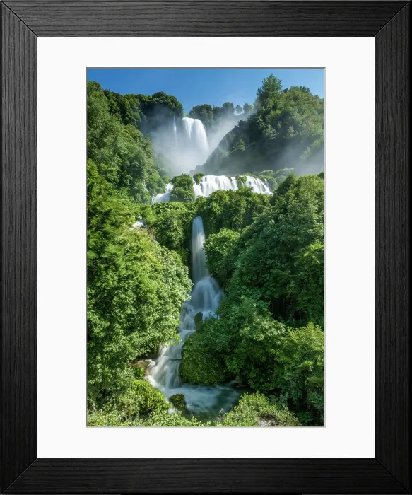 Framed Print : Marmore Falls (Cascata delle Marmore), Terni, Umbria, Italy Framed Print : Marmore Falls (Cascata delle Marmore), Terni, Umbria, Italy