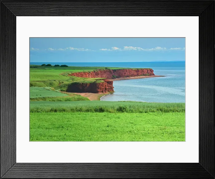 Framed Print : Shoreline cliffs along the Northumberland Strait near Campbelton, Prince Edward Island, Canada