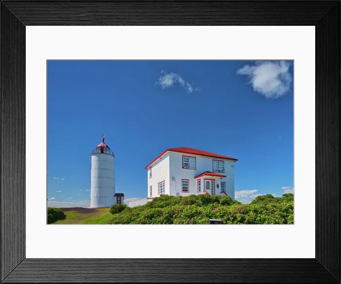Framed Print : Ligthouse on the shore of the St. Lawrence River. Bas St. Laurent Region. Ile Verte lighthouse is the oldest on the St. Lawrence L'Isle-Verte, Quebec, Canada Framed Print : Ligthouse on the shore of the St. Lawrence River. Bas St. Laurent Region. Ile Verte lighthouse is the oldest on the St. Lawrence L'Isle-Verte, Quebec, Canada