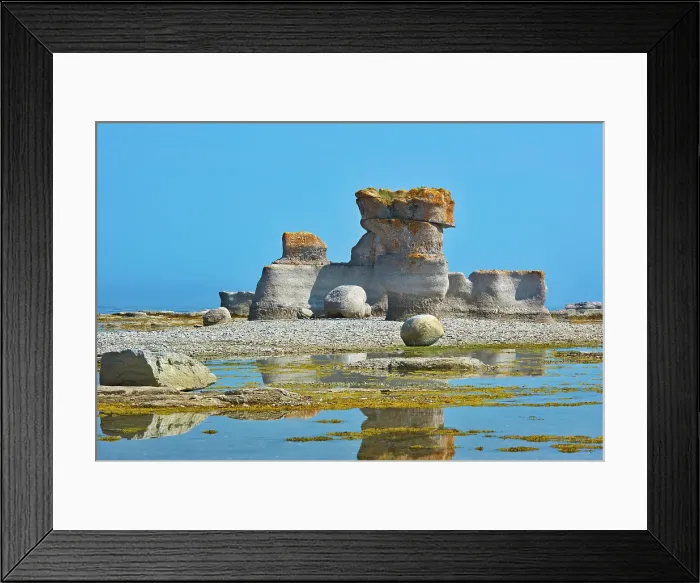 Framed Print : Monolith on Ile Quarry in Gulf of St. Lawrence. Mingan Archipelago National Park Reserve, Quebec, Canada Framed Print : Monolith on Ile Quarry in Gulf of St. Lawrence. Mingan Archipelago National Park Reserve, Quebec, Canada