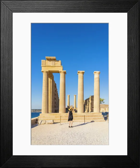Framed Print : A woman in a hat at the Lindos Acropolis, Lindos, Rhodes, Dodecanese Islands, Greece. (MR) Framed Print : A woman in a hat at the Lindos Acropolis, Lindos, Rhodes, Dodecanese Islands, Greece. (MR)