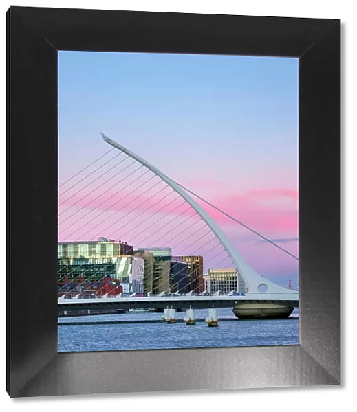 Samuel Beckett Bridge at dusk, Dublin, Ireland
