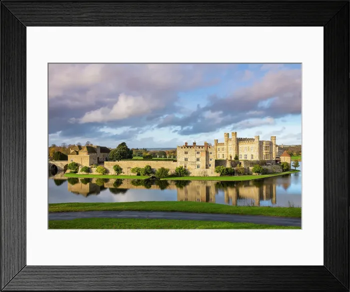 Framed Print : Leeds Castle, Kent, England Framed Print : Leeds Castle, Kent, England