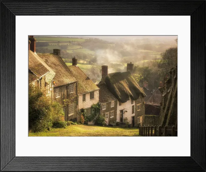 Framed Print : Gold Hill, Shaftesbury, Dorset, England, UK Framed Print : Gold Hill, Shaftesbury, Dorset, England, UK