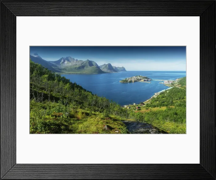 Framed Print : The small town of Husoy, found in the northern part of Senja island in Northern Norway, Norway Framed Print : The small town of Husoy, found in the northern part of Senja island in Northern Norway, Norway