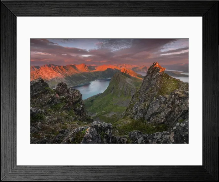 Framed Print : Husfjellet and the other peaks in Senja Island, Norway Framed Print : Husfjellet and the other peaks in Senja Island, Norway