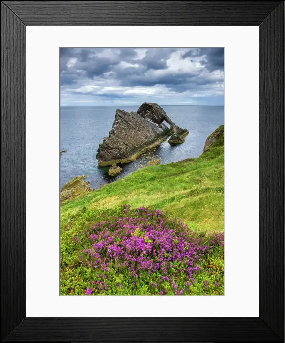 Framed Print : Scotland, Bow Fiddle Rock, rock sculpture Framed Print : Scotland, Bow Fiddle Rock, rock sculpture