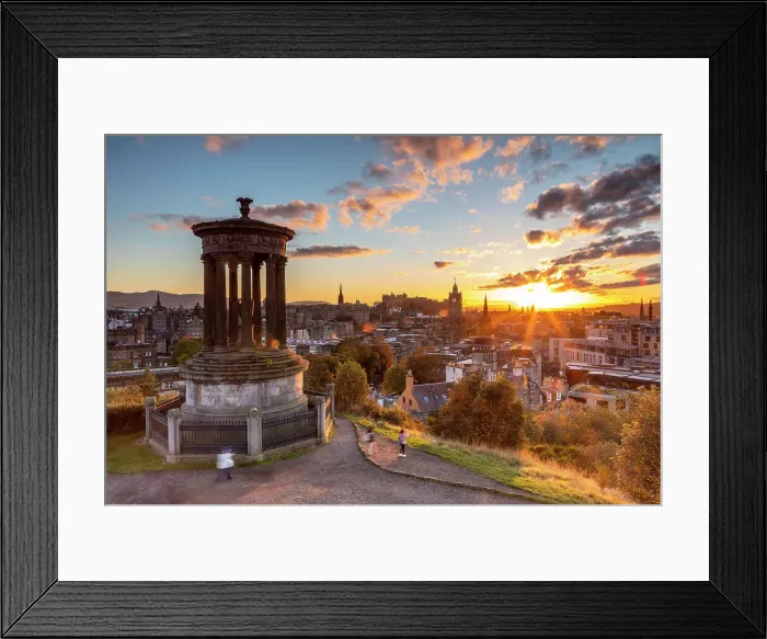 Framed Print : Dugald Stewart Monument on Carlton Hill overlooking Edinburgh Old Town, City of Edinburgh, Scotland, UK Framed Print : Dugald Stewart Monument on Carlton Hill overlooking Edinburgh Old Town, City of Edinburgh, Scotland, UK