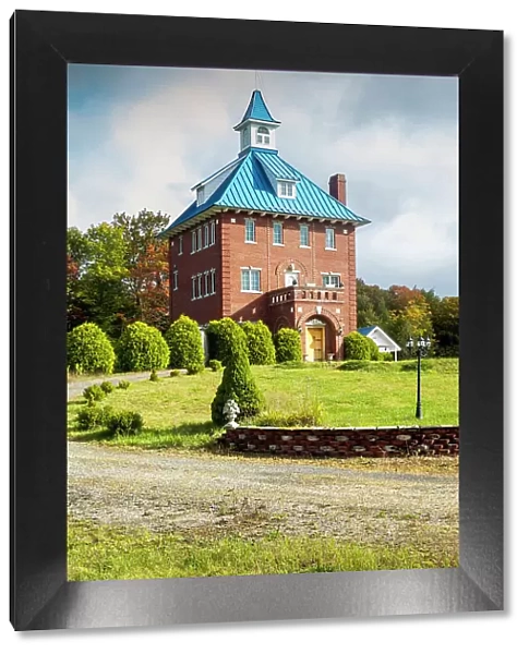 Vermont, Newark, Victorian Style English Manor, Mansion, Autumn, Northeast Kingdom