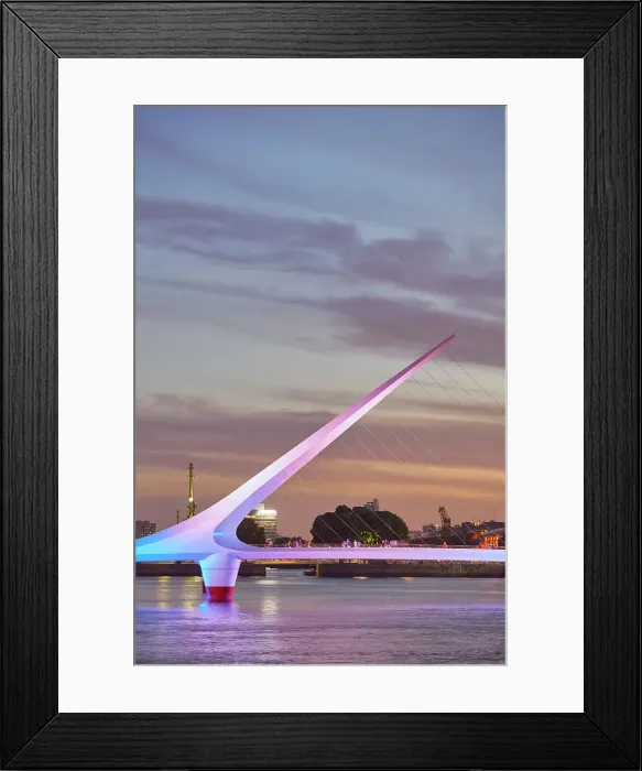 Framed Print : The Puente de la Mujer bridge with a special illumination at twilight, Puerto Madero, Buenos Aires, Argentina Framed Print : The Puente de la Mujer bridge with a special illumination at twilight, Puerto Madero, Buenos Aires, Argentina