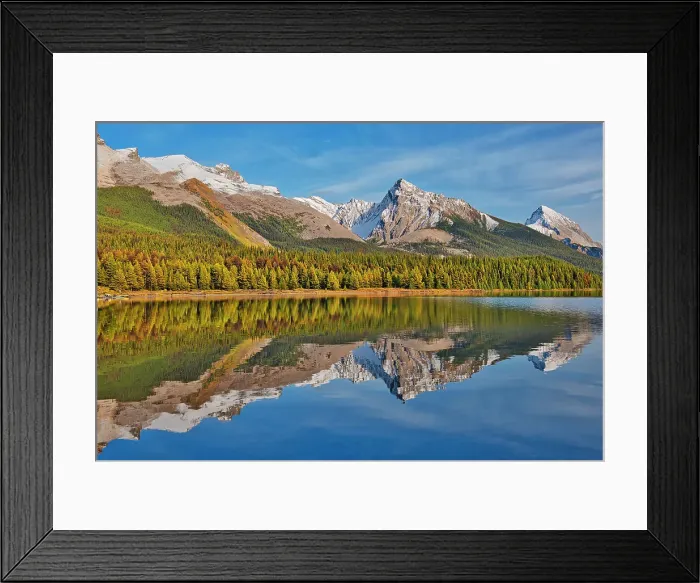 Framed Print : Queen Elizabeth Ranges reflected in Maligne Lake, Jasper National Park, Alberta, Canada Framed Print : Queen Elizabeth Ranges reflected in Maligne Lake, Jasper National Park, Alberta, Canada