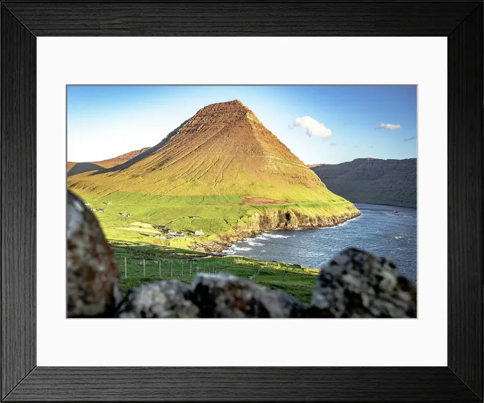 Framed Print : Sunlight ovet Vidareidi village and majestic Malinsfjall mountain, Vidoy Island, Faroe Islands