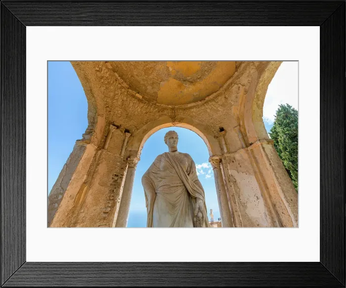 Framed Print : Statue of Ceres at the Villa Cimbrone, Ravello, Amalfi Coast, Campania, Italy