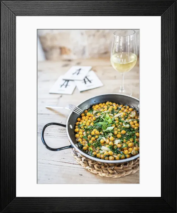 Framed Print : Spain, Balearic Islands, Mallorca, Palma de Mallorca, Chickpeas with codfish tripe, spinach and cummin Framed Print : Spain, Balearic Islands, Mallorca, Palma de Mallorca, Chickpeas with codfish tripe, spinach and cummin