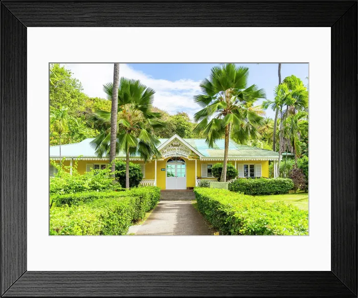 Framed Print : The Food store, Mustique, Grenadines, Saint Vincent and the Grenadines Islands, Caribbean Framed Print : The Food store, Mustique, Grenadines, Saint Vincent and the Grenadines Islands, Caribbean
