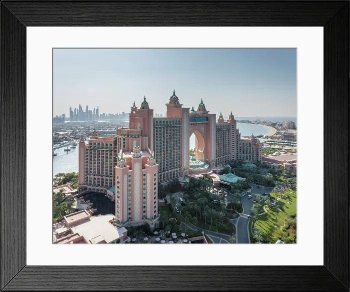 Framed Print : Aerial view of Atlantis hotel on Palm Jumeirah, Dubai, United Arab Emirates Framed Print : Aerial view of Atlantis hotel on Palm Jumeirah, Dubai, United Arab Emirates