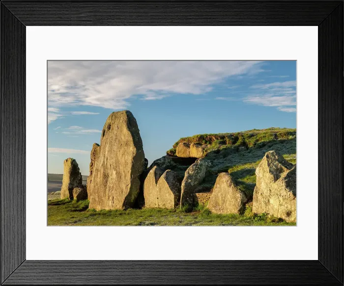 Framed Print : Neolithic West Kennet Long Barrow on a frosty winter morning, Wiltshire, England. Winter (February) 2023 Framed Print : Neolithic West Kennet Long Barrow on a frosty winter morning, Wiltshire, England. Winter (February) 2023