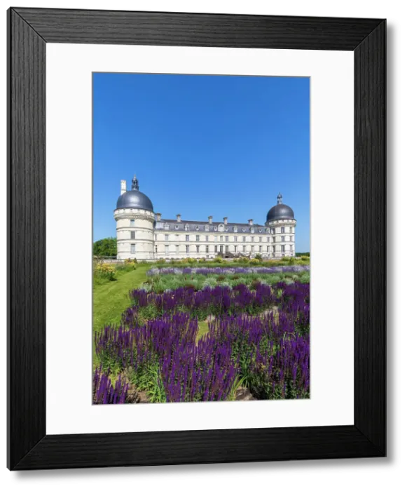 Framed Print : Exterior of Chateau De Valencay, Valencay, Loire Valley, France Framed Print : Exterior of Chateau De Valencay, Valencay, Loire Valley, France