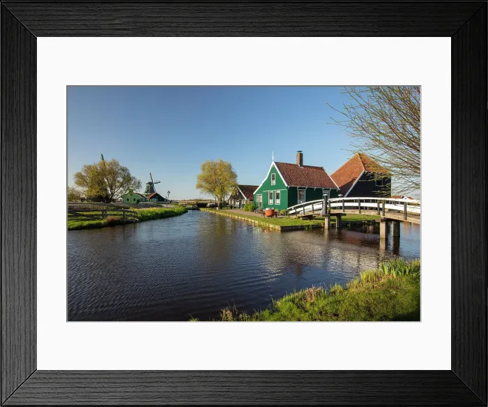 Framed Print : Traditional Dutch farm house, Zaanse Schans, North Holland, Netherlands Framed Print : Traditional Dutch farm house, Zaanse Schans, North Holland, Netherlands