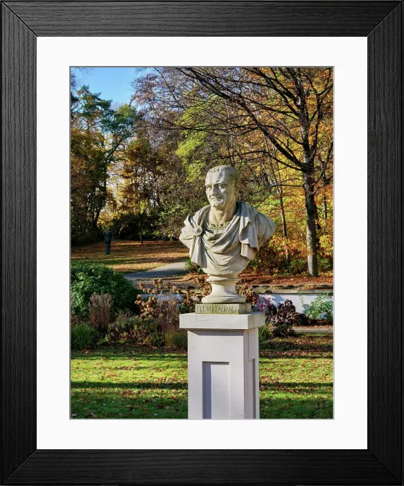 Framed Print : Statue of Titus Caesar Vespasianus, Lazienki Park or Royal Baths Park, Warsaw, Masovian Voivodeship, Poland Framed Print : Statue of Titus Caesar Vespasianus, Lazienki Park or Royal Baths Park, Warsaw, Masovian Voivodeship, Poland