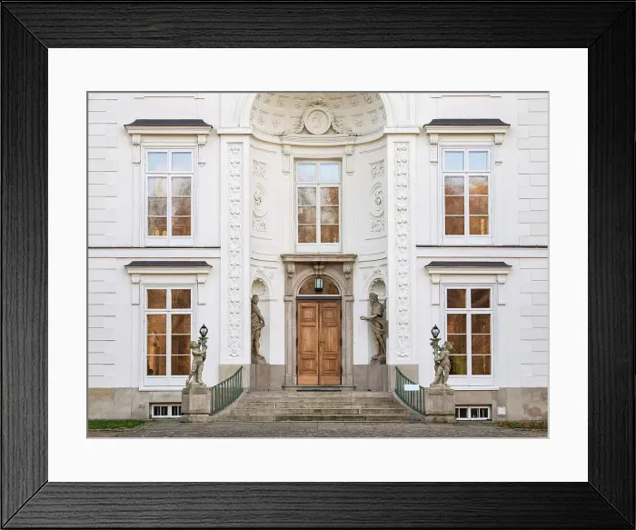 Framed Print : Myslewicki Palace, Lazienki Park or Royal Baths Park, Warsaw, Masovian Voivodeship, Poland Framed Print : Myslewicki Palace, Lazienki Park or Royal Baths Park, Warsaw, Masovian Voivodeship, Poland