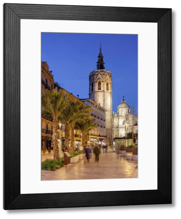 Framed Print : Plaza de la Reina and Micalet bell tower, Valencia, Valencian Community, Spain Framed Print : Plaza de la Reina and Micalet bell tower, Valencia, Valencian Community, Spain