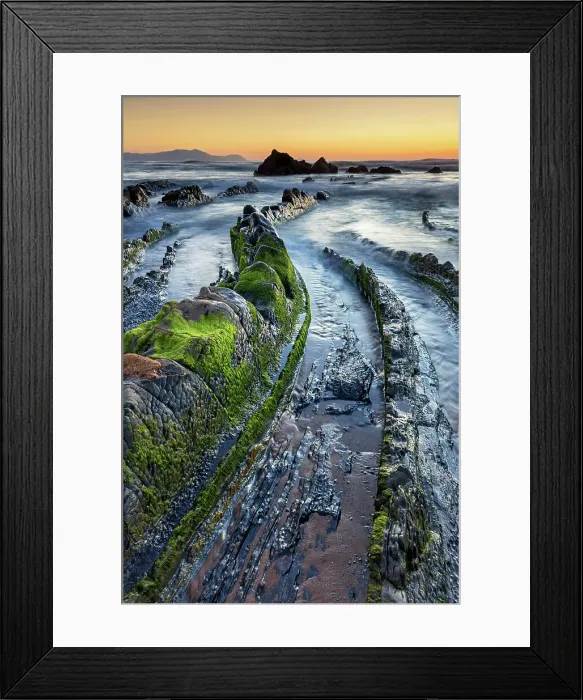 Framed Print : Spain, Basque Country, Beach near Barrika village, Flysch rock