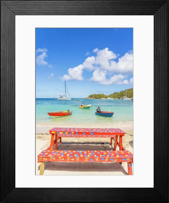 Framed Print : A colourful bench on Salt Whistle bay Beach, Mayreau Island in the Tobago Cays in the Grenadines Islands, Saint Vincent and the Grenadines, Caribbean