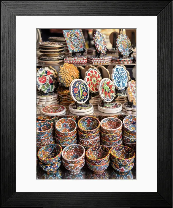 Framed Print : Souvenirs on display in the Spice Souk, Deira, Dubai, United Arab Emirates