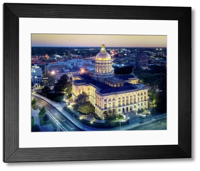 Framed Print : USA, Atlanta, Georgia, State Capitol Building, State Government, Fulton County, Dusk Framed Print : USA, Atlanta, Georgia, State Capitol Building, State Government, Fulton County, Dusk