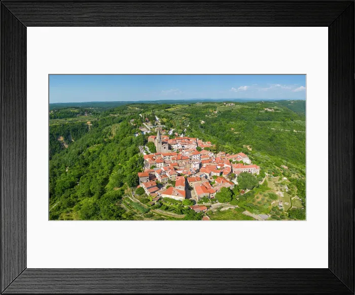 Framed Print : Groznjan, Istria, Croatia Framed Print : Groznjan, Istria, Croatia