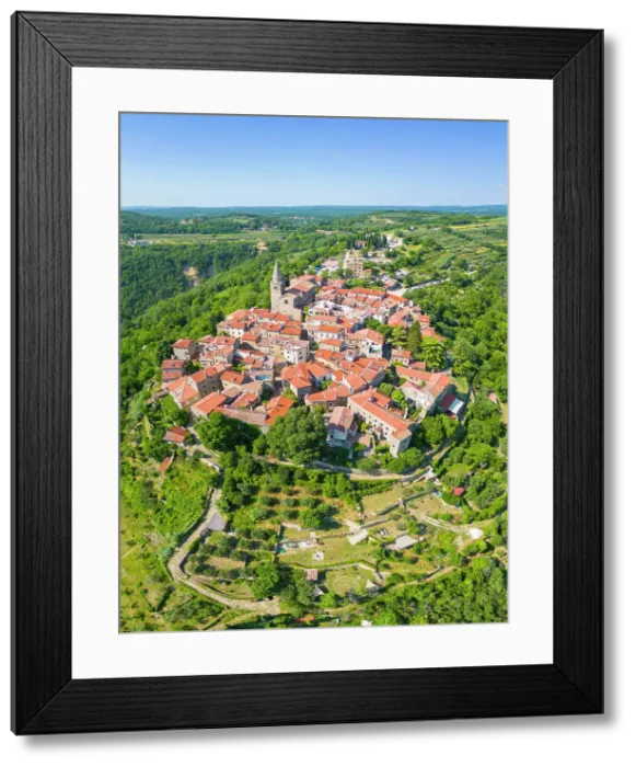 Framed Print : Groznjan, Istria, Croatia Framed Print : Groznjan, Istria, Croatia