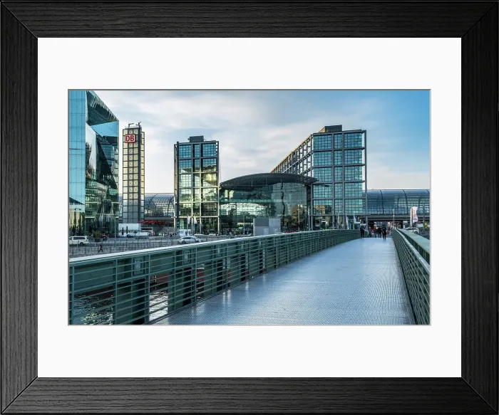 Framed Print : Hauptbahnhof (central railway station), Berlin, Germany Framed Print : Hauptbahnhof (central railway station), Berlin, Germany