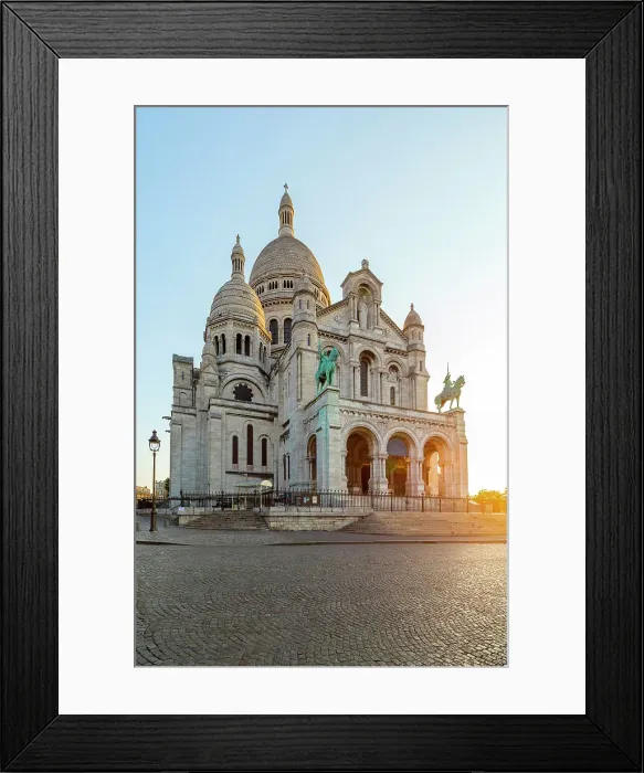 Framed Print : The Basilica of Sacre Coeur de Montmartre at Sunrise, Montmartre, Paris, France Framed Print : The Basilica of Sacre Coeur de Montmartre at Sunrise, Montmartre, Paris, France