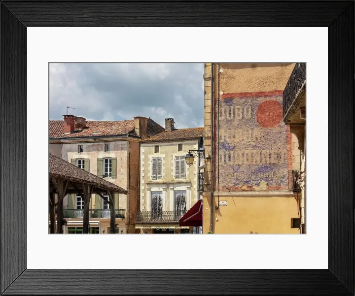 Framed Print : France, Nouvelle-Aquitaine, Dordogne, Perigord, Belvès, an advert for Dubonnet painted on a wall in the village square Framed Print : France, Nouvelle-Aquitaine, Dordogne, Perigord, Belvès, an advert for Dubonnet painted on a wall in the village square