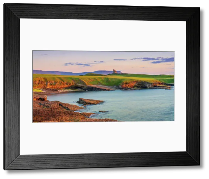 Framed Print : Ireland, Co. Sligo, Mullaghmore and Cassiebawn castle Framed Print : Ireland, Co. Sligo, Mullaghmore and Cassiebawn castle