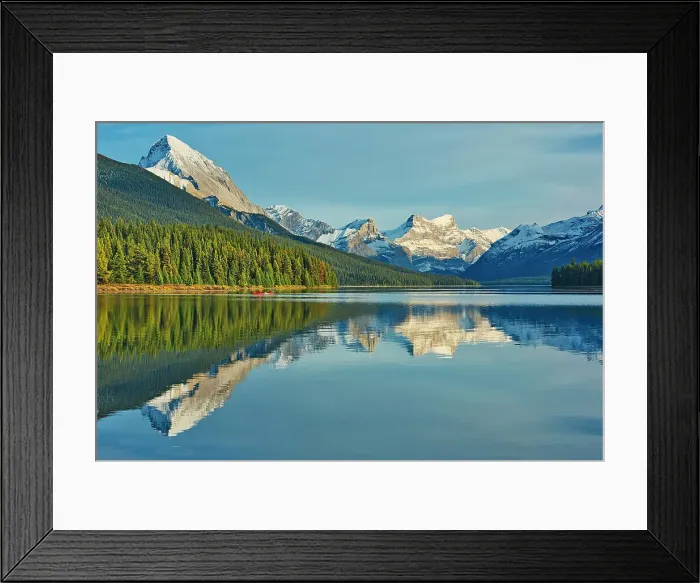Framed Print : Queen Elizabeth Ranges reflected in Maligne Lake, Jasper National Park, Alberta, Canada Framed Print : Queen Elizabeth Ranges reflected in Maligne Lake, Jasper National Park, Alberta, Canada