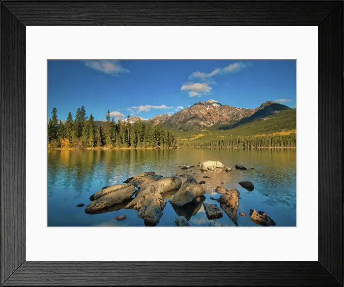 Framed Print : Pyramid Mountain and Pyramid Lake, Jasper National Park, Alberta, Canada Framed Print : Pyramid Mountain and Pyramid Lake, Jasper National Park, Alberta, Canada